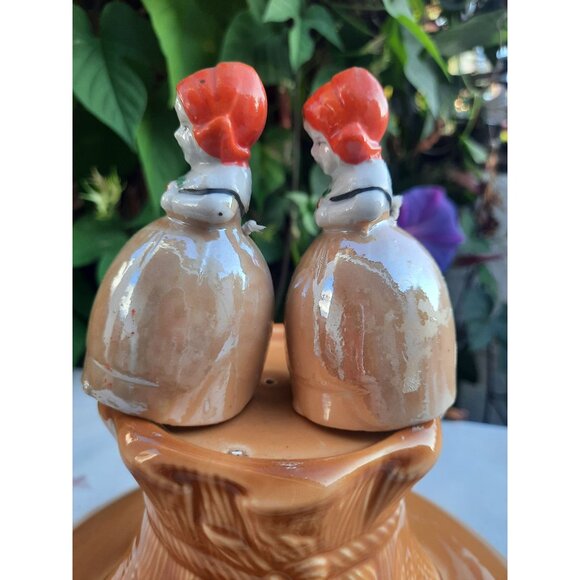 Vintage Bells Gossiping Dutch Girls Bells Set Made in Japan Porcelain - Picture 2 of 5